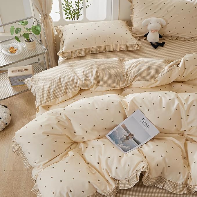 mixinni Floral Duvet Cover Set Full Size – 100% Cotton 3-Piece Bedding Set with Ruffled Trim, Reversible Vintage Beige Gingham & Strawberry Print, Soft Aesthetic Duvet Cover with Zipper Closure