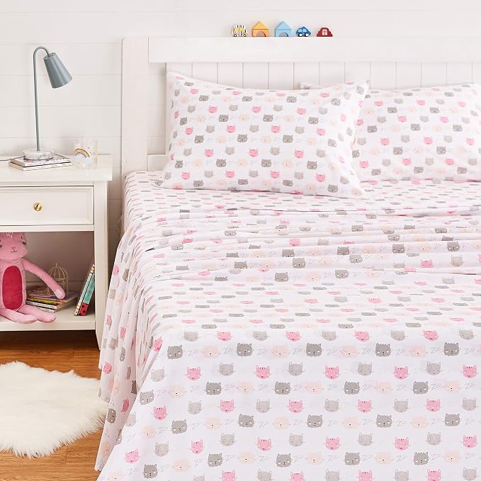 Amazon Basics 4-Piece Kid's Breathable Microfiber Sheet Set, Soft Easy-Wash Bedding Sheets with Pillowcases, Full, Pink Kitties