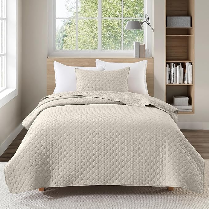 HORIMOTE HOME Quilt Set Twin Size Beige Bedspread, Modern Style Quilted Clouds Pattern Soft Coverlet Set Lightweight Microfiber Quilted Bedspread for All Season, Includes 1 Quilt and 1 Pillow Sham