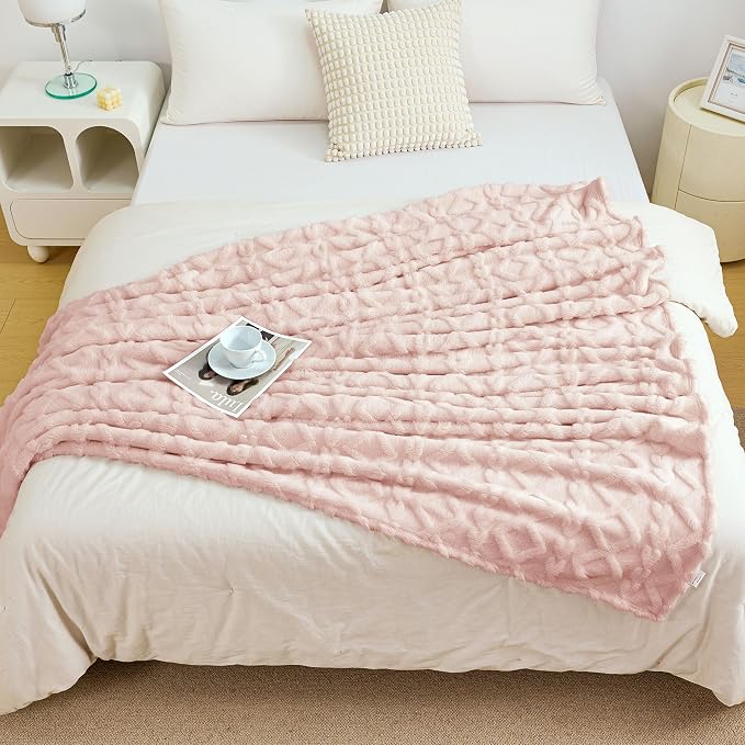 Aganear Fleece Throw Blanket for Couch Sofa 60"x80" Pink | Lightweight Fuzzy Throw,Warm Gift for Women,Christmas,Housewarming,Soft,Boho Design for Room Home Decor,All-Season Use