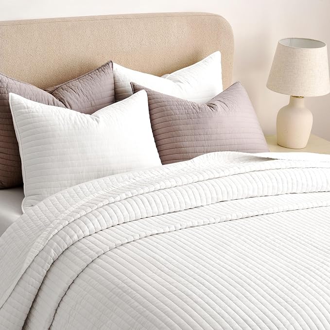 EVERGRACEHOME Cotton Sateen Quilt Set, King Size, Bright White | 100% Cotton, Channel Stitch Coverlet Bedspread, Pre-Washed Lightweight Soft Bedding Set for All Season, 3 Piece, with 2 Shams