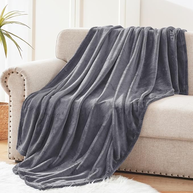 Exclusivo Mezcla Soft Large Fleece Throw Blanket for Couch, Dark Grey | 50x70 Inches, Double-Sided Brushed Flannel, Lightweight Plush Cozy Blanket for Home Decor, All Season, Machine Washable