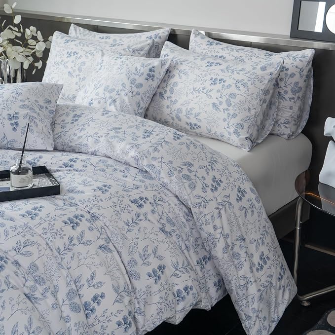 King Size Floral Comforter Set 3 Pieces Soft Chic Garden Style Blue Print Lightweight Botanical Flower Comforter Set for All Seasons 1 Comforter and 2 Pillowcases
