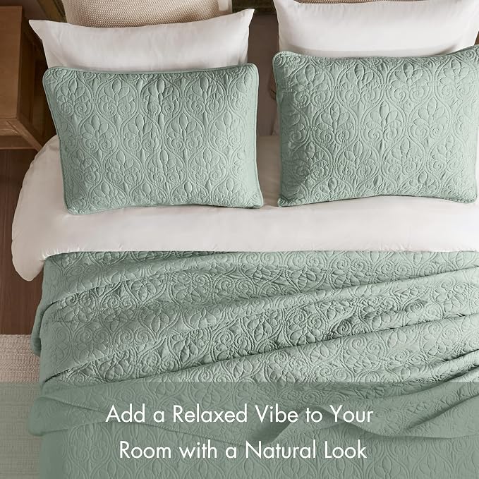 Madison Park Twin Quilt Bedding Set, Cottage-Inspired Damask, 2PC | All Season Quilted Coverlet, Classic Stitch Pattern Bedspread & Shams, Ultra Soft Microfiber Bedspread Set, Seafoam