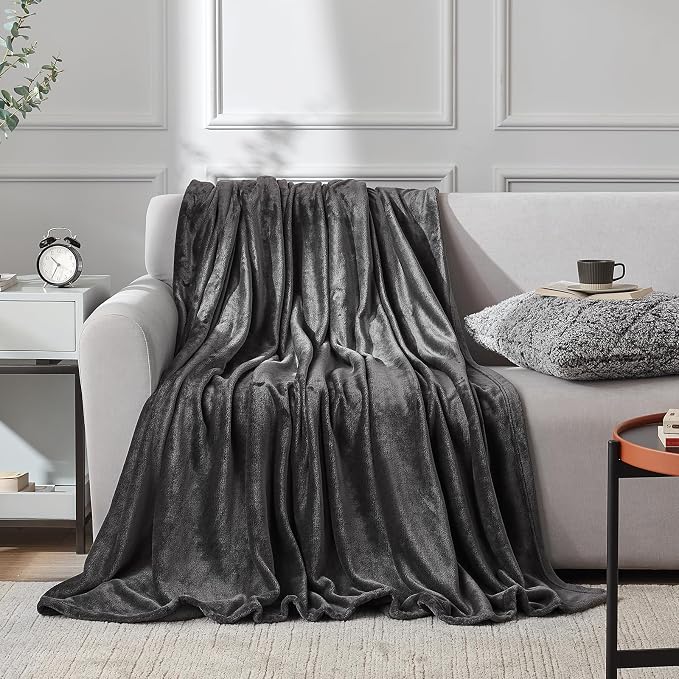 Hansleep Full Dark Grey Fleece Blanket, Soft Flannel Bed Blanket | Fuzzy Cozy Blanket 84x90 Inches, Multi-use for Bed, Sofa, Couch, Travel, Camping, All Season Warm Lightweight Cover