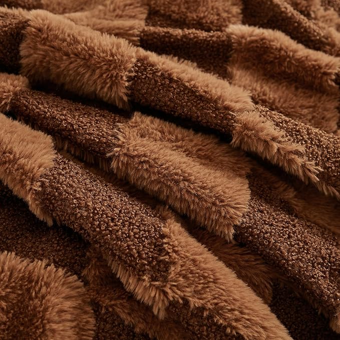PU MEI Luxury Faux Fur Rabbit Fur Throw Blanket Brown 90"x80",Plush Reversible Sherpa Blankets,Queen Fuzzy Elegant Blanket Thick Throws for Bed,Washable Bedding Accent Blankets for Sofa Couch Chair
