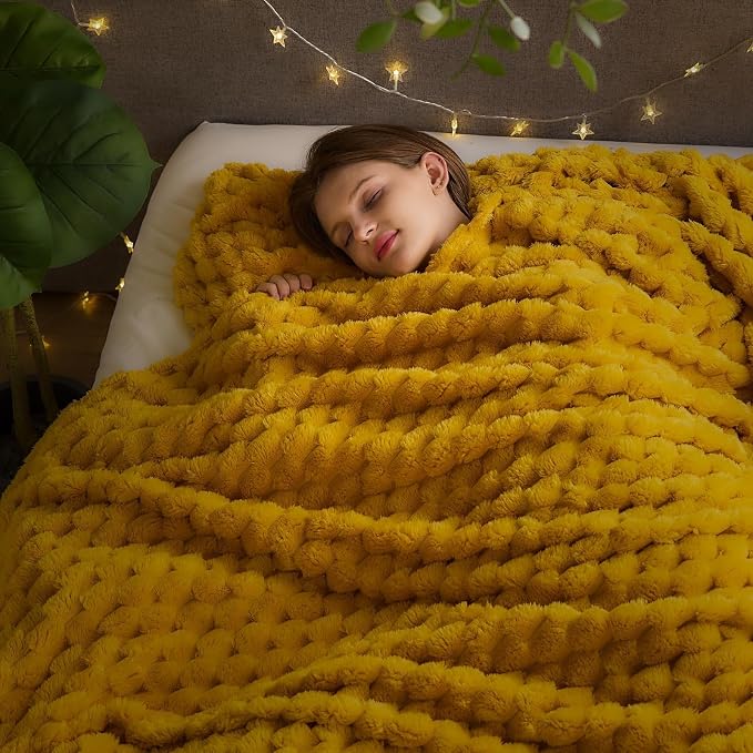 NEWCOSPLAY Fleece Clouds Cozy Queen Blanket for Couch, Yellow, 90"x90" | Premium Silky Flannel Blanket, Soft Lightweight Fluffy Throw Blanket for Bed Sofa Decor, Gift for All Season Use