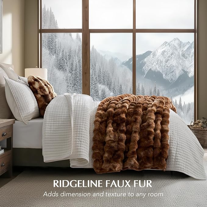 EverGrace Faux Rabbit Fur Bubble Throw Blanket, 60"x80", Lion Caramel | Ultra Soft, Luxury Faux Rabbit Fur Throw, Thick Warm Bubble Blanket, Cozy Fluffy Reversible, for Bed, Couch, Chair, Sofa