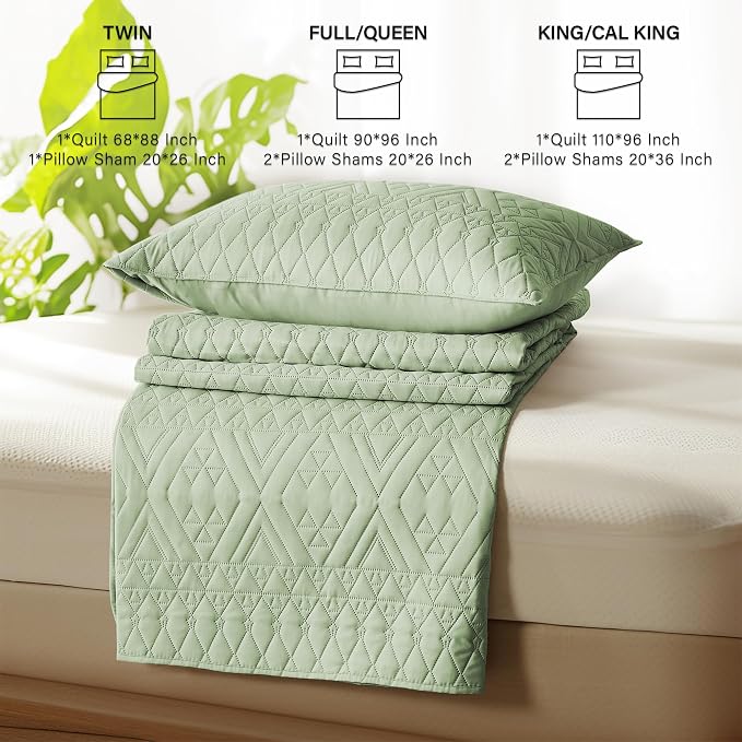 akkialla King/Cal King Size Quilt Bedding Set,Sage Green Lightweight Microfiber Soft Bedspread,Modern Style Geometric Pattern Coverlet Set for All Seasons,3 Piece(1 Quilt,2 Pillow Shams)
