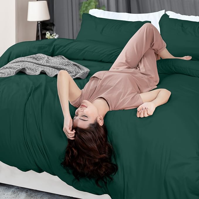 Duvet Cover King, 3 PC Cotton Like Polyester With Zipper Closure, Emerald | Extra Soft and Breathable, Wrinkle & Fade Resistant, Includes Duvet Cover and 2 Pillow Shams, Comforter Not Included, OekoTex
