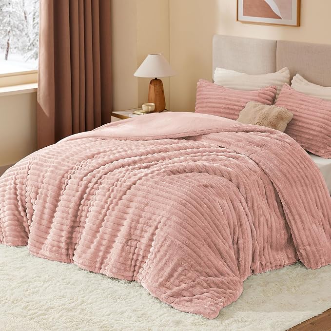 BEDELITE Fleece Full Comforter Set, Fluffy Bed Set, Dusty Pink | Super Soft & Warm Bedding, Luxury Fuzzy Faux Fur Comforter for Winter, Heavy Plush Bedding, with 2 Pillowcases