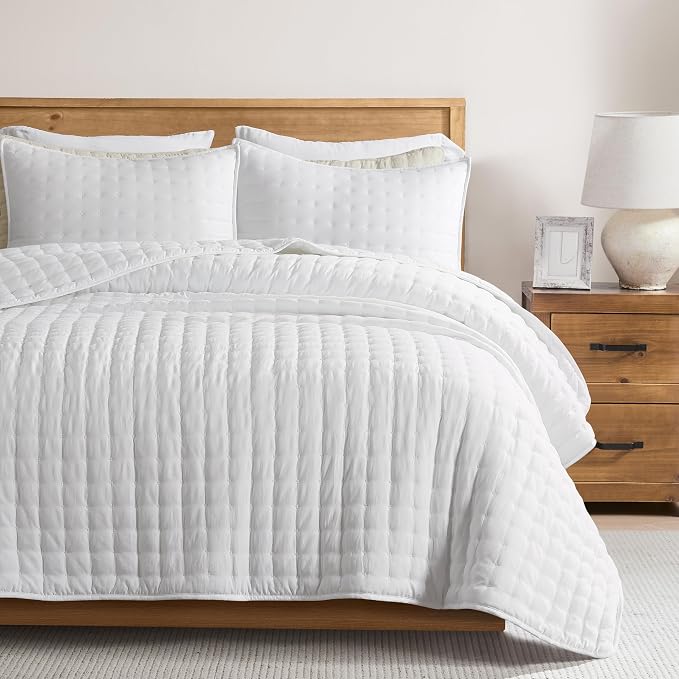 WDCOZY White Cloud Quilt Set King Size, Lightweight Soft Cross Stitch Bedspread, Farmhouse Rustic Country Coverlet, Spring Summer Thin Comforter, 3 Pieces, 2 Pillow Shams, 104x90 inches
