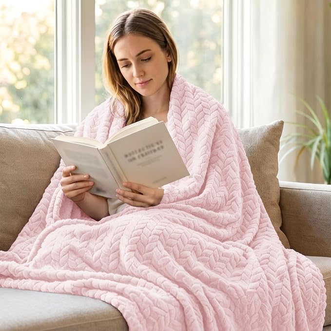 Exclusivo Mezcla Fleece Throw Blanket for Couch Sofa, 50”x70”, Light Pink | Oversized Soft Cozy Fluffy Blankets for Summer, Decorative Plush Flannel Throws for Living Room, Bedroom with Leaves Pattern