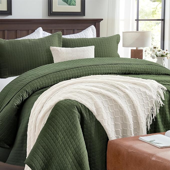 SunStyle Home Queen Quilt Set, Lightweight Summer Bedspreads Bedding,Green | Soft Coverlet With 2 Pillow Shams,Morden Style Quilts for All Season,Suitable for Bed, Couch,Bedroom,Guest Room,90"X96"