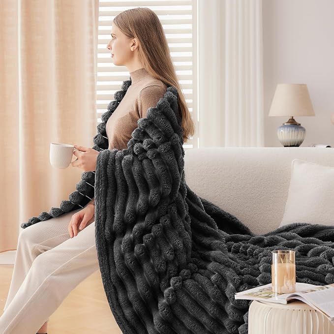 NEWCOSPLAY Fleece Ribbed Cozy Throw Blanket for Couch, Grey, 50"x60" | Premium Silky Flannel Blanket, Soft Lightweight Fluffy Throw Blanket for Bed Sofa Decor, Gift for All Season Use