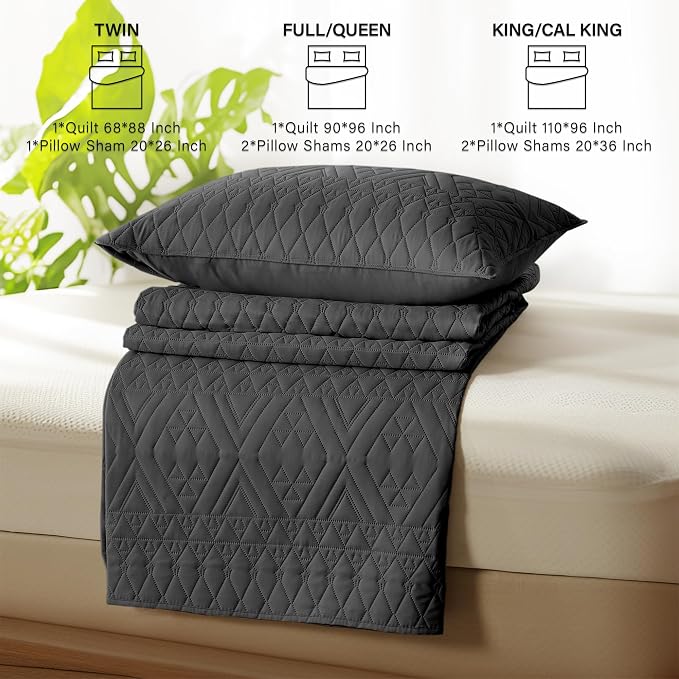 akkialla King/Cal King Size Quilt Bedding Set,Black Lightweight Microfiber Soft Bedspread,Modern Style Geometric Pattern Coverlet Set for All Seasons,3 Piece(1 Quilt,2 Pillow Shams)