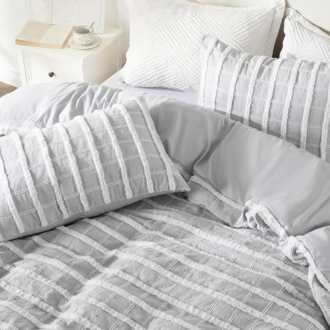 ROSE&RISY Tufted Queen Duvet Cover Set, 3 Pieces Soft & Comfortable Lightweight Textured Boho Embroidery Shabby Chic Bedding Set,Includes 1 Duvet Cover, 2 Pillow Cases (Grey Gingham,Queen)