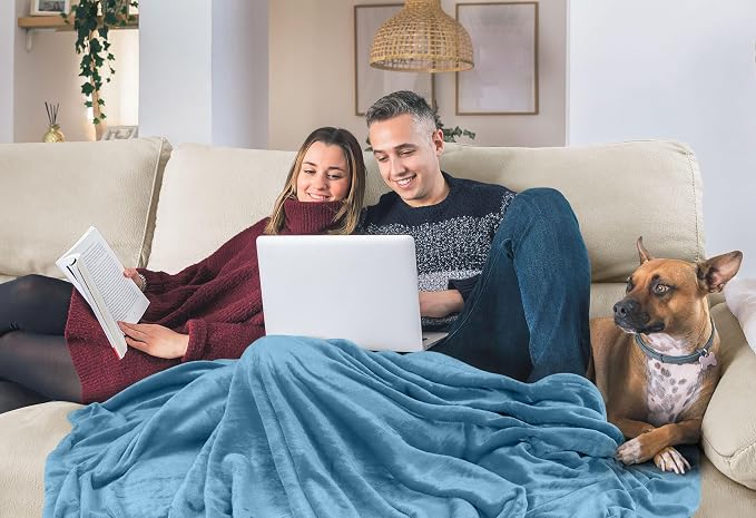 Utopia Bedding Soft Fleece Bed Blanket Twin Size Washed Blue (60x80 Inch) | Microfiber Plush Warm Lightweight Breathable Cozy Blanket Anti-Static, All Season Use, Gift for Women and Men