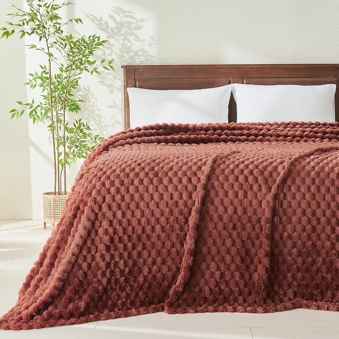 NEWCOSPLAY Fleece Clouds Cozy King Blanket for Couch, Coffee, 90"x110" | Premium Silky Flannel Blanket, Soft Lightweight Fluffy Throw Blanket for Bed Sofa Decor, Gift for All Season Use