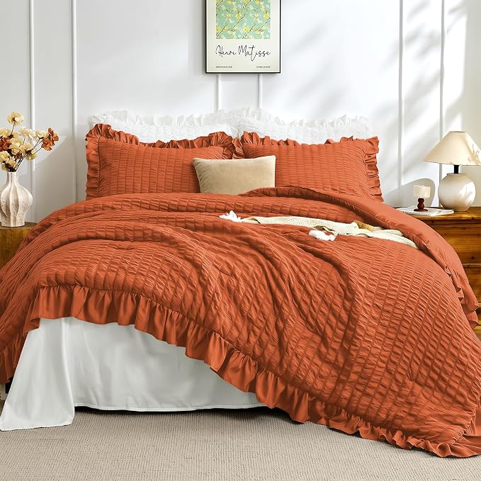 JOLLYVOGUE Burnt Orange Comforter Full Size, 3 Pieces Seersucker Lightweight Full Size Bedding, All Season Fluffy Microfiber Bedding Comforter Set with 1 Ruffle Comforter and 2 Ruffle Pillowshams