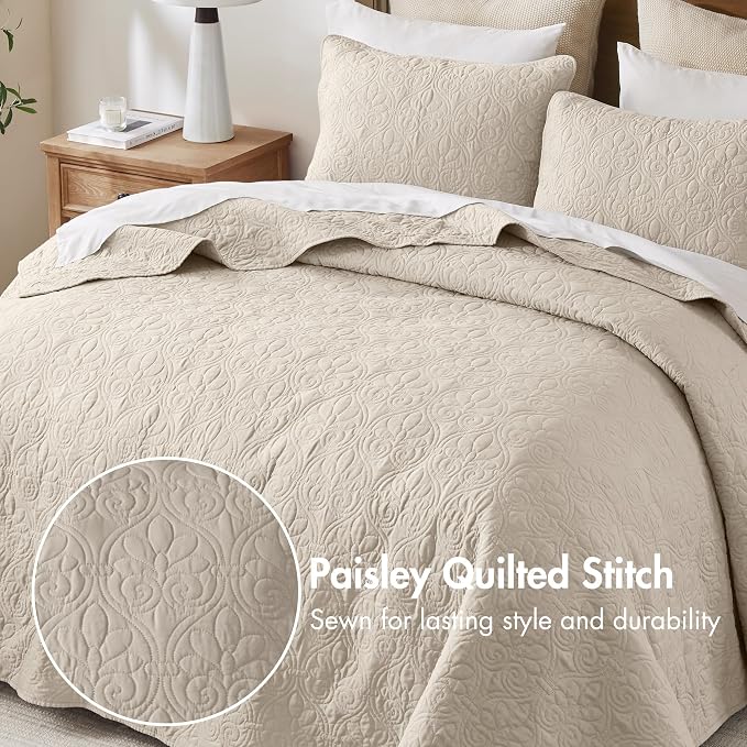 Madison Park Quebec Full Size Quilt Bedding Set - Ivory , Damask – 3 Piece Bedding Quilt Coverlets – Ultra Soft Microfiber Bed Quilts Quilted Coverlet | All Season Quilted Coverlet, Classic Stitch Pattern Bedspread & Shams, Ultra Soft Microfiber Bedspr...