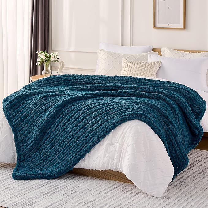 L'AGRATY Chunky Knit Throw Blanket for Couch, 60'' x 80'' Knit Throw, Blue | Handmade Chenille Crochet Blanket for Sofa Bed, Thick Cable Knitted Blankets for Room Home Decor, Birthday Gift for Women Mom