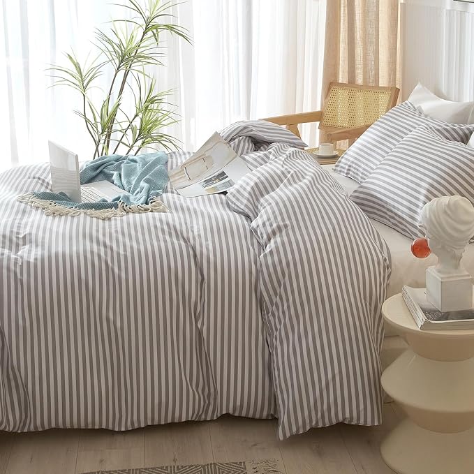 LifeTB Queen Comforter Set Grey White Stripes Comforter 3 Pieces Fluffy Soft Lightweight Bedding Comforter for All Season Down Alternative Comforter Boho Farmhouse Bedding Striped Comforter Set