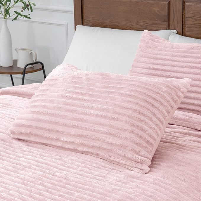 BEDELITE Fleece Full Comforter Set, Fluffy Bed Set, Pink | Super Soft & Warm Bedding, Luxury Fuzzy Faux Fur Comforter for Winter, Heavy Plush Bedding, with 2 Pillowcases