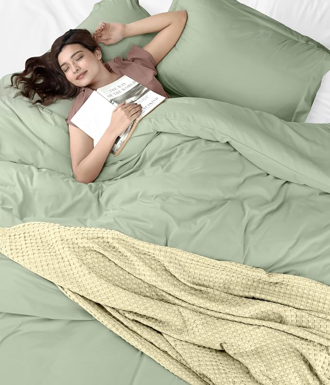 Duvet Cover Queen, 3 Piece Cotton Like Polyester With Zipper Closure, Sage | Extra Soft and Breathable, Wrinkle & Fade Resistant, Includes Duvet Cover and 2 Pillow Shams, Comforter Not Included, OekoTex