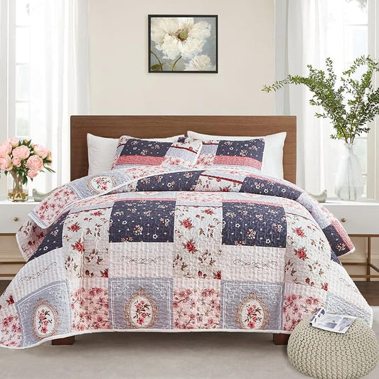 Patchwork Quilt Set King Size, 3 Pieces Pink Purple Floral Plaid Summer Bedspread Coverlet Set, Soft Microfiber Reversible Lightweight Bed Cover for All Season (102" x 90", 1 Quilt+ 2 Pillow Shams)