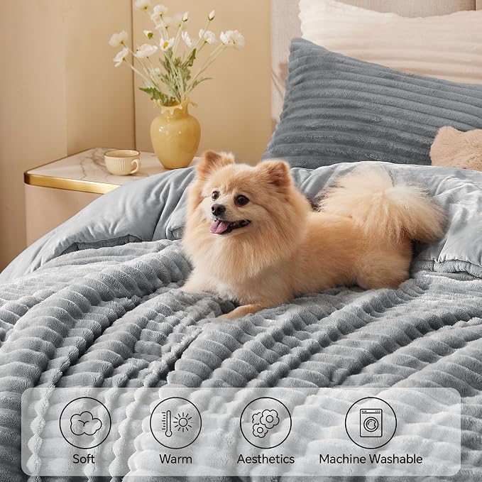 BEDELITE Fleece Twin/Twin XL Comforter Set, Fluffy Bed Set, Light Grey | Super Soft & Warm Bedding, Luxury Fuzzy Faux Fur Comforter for Winter, Heavy Plush Bedding, with 1 Pillowcase
