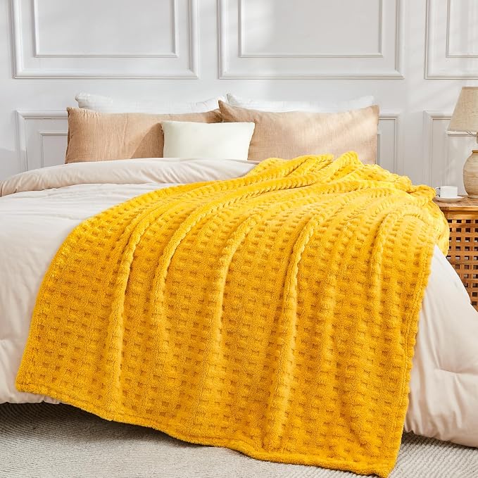 NEWCOSPLAY 3D Waffle Checkered Flannel Queen Blanket, Yellow, 90"x90" | Super Soft Cute Lightweight Decorative Premium Silky Fleece Blanket for Couch Sofa Bed, Gift for Women Men, All Season Use