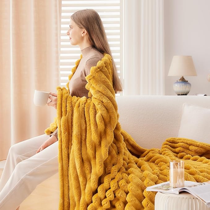 NEWCOSPLAY Fleece Ribbed Cozy Queen Blanket for Couch, Yellow, 90"x90" | Premium Silky Flannel Blanket, Soft Lightweight Fluffy Throw Blanket for Bed Sofa Decor, Gift for All Season Use