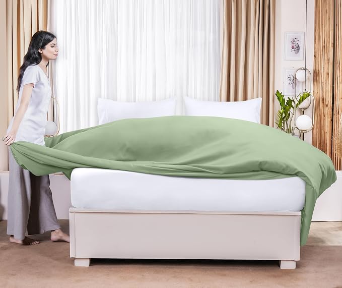 King Size Flat Sheet Only, Ultra Soft & Breathable Hotel Sheets, Sage | Hotel Bedding, Cooling Comfort, Smooth Feel, Wrinkle & Fade Resistant, Easy Care, Long-Lasting, Machine Washable, OEKO-TEX