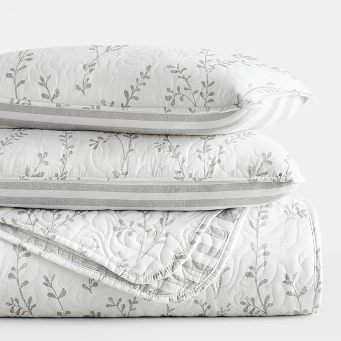 Merit Linens Soft Quilt Coverlet Bedding Set - Reversible Patterns - Full/Queen Light Gray