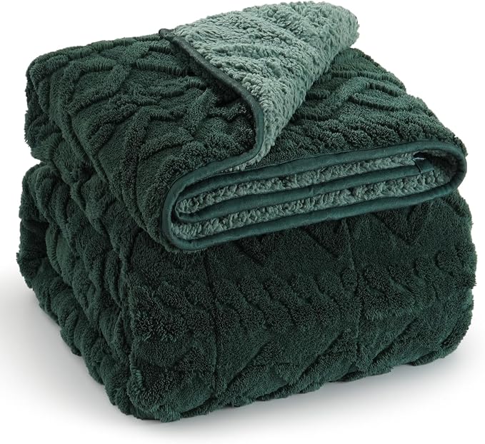 Cozy Weighted Blankets for Sleep Queen 60" x 80" 20 lbs Dark Green | Relax Body & Mind, Even Weight Distribution, Dual Sided Soft Heavy Throw Blankets, Jacquard Knitted, Chunky Fluffy, Warm Hug