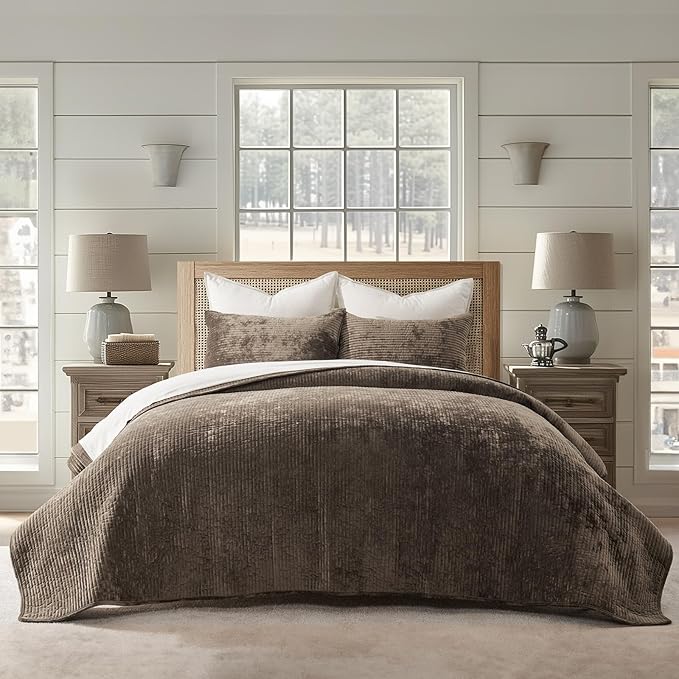EverGrace Striped Channel Velvet Quilt Set, King Size, Mushroom Brown | Luxurious Soft Lightweight Velvet Comforter, Oversized Bedspread Coverlet, Quilted Bedding Set for All Season, with 2 Shams