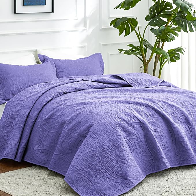 Love's cabin Quilts for Full Bed Deep Purple Bedspreads Bedding Set - Lightweight Bedspread Comforter - Coin Pattern Bedding Coverlet for All Season - 3 Pieces (1 Quilt, 2 Pillow Shams)