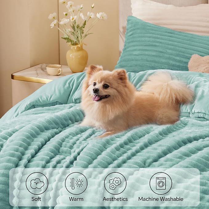 BEDELITE Fleece Twin/Twin XL Comforter Set, Fluffy Bed Set, Haze Blue | Super Soft & Warm Bedding, Luxury Fuzzy Faux Fur Comforter for Winter, Heavy Plush Bedding, with 1 Pillowcase