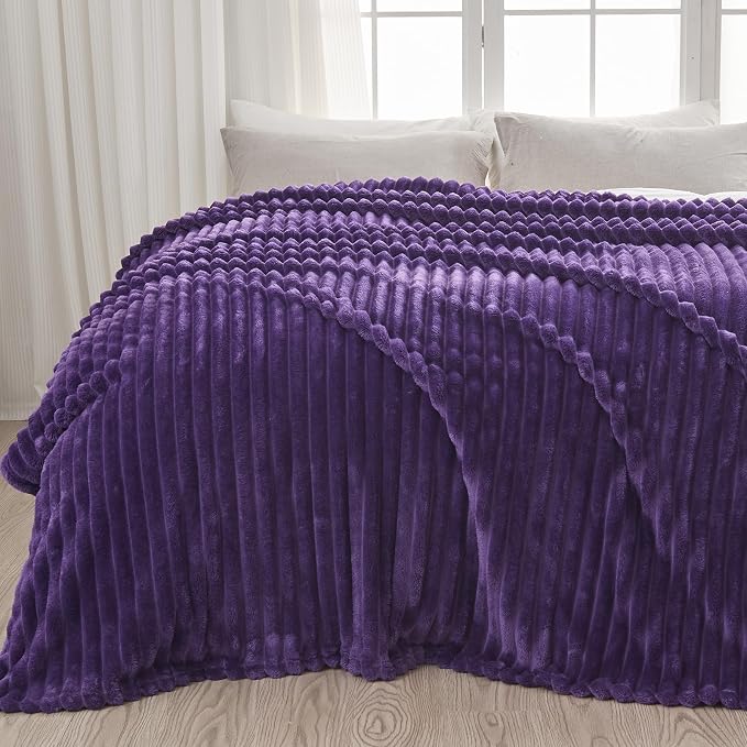 NEWCOSPLAY Fleece Ribbed Cozy Queen Blanket for Couch, Purple, 90"x90" | Premium Silky Flannel Blanket, Soft Lightweight Fluffy Throw Blanket for Bed Sofa Decor, Gift for All Season Use
