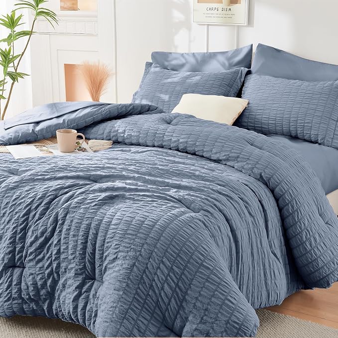 HYMOKEGE Nordic Blue California King Comforter Set Seersucker 7 Pieces, All Season Luxury Bed in a Bag for Bedroom, Bedding Set with Comforter, Sheets, Pillowcases & Shams