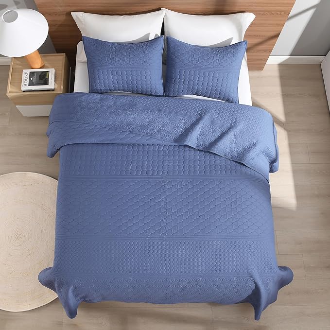 HORIMOTE HOME Denim Blue Queen Size Quilt Set - Soft Microfiber Bedspread with 2 Shams, Lightweight & All-Season Geometric Coverlet for Cozy Bedding