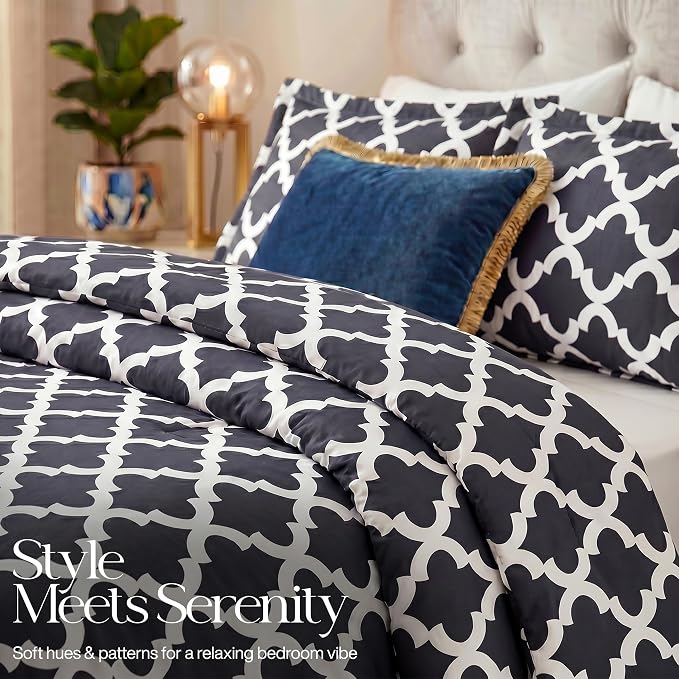 Utopia Bedding 3 Pc Queen Comforter Set, Printed Comforter, Grey | Comforter Set Includes Comforter (88x88) Inches, 2 Shams (20x26) Inches. Soft Microfiber Down Alternative, Machine Washable.