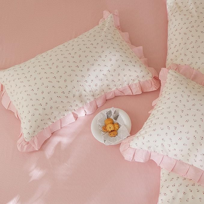 mixinni Pink Floral Duvet Cover Set King Size – 100% Cotton Ruffle Lace Bedding, Romantic Blushing Flower Print, Reversible Striped Pattern, Cottagecore Soft Aesthetic Princess Bedding for Girls