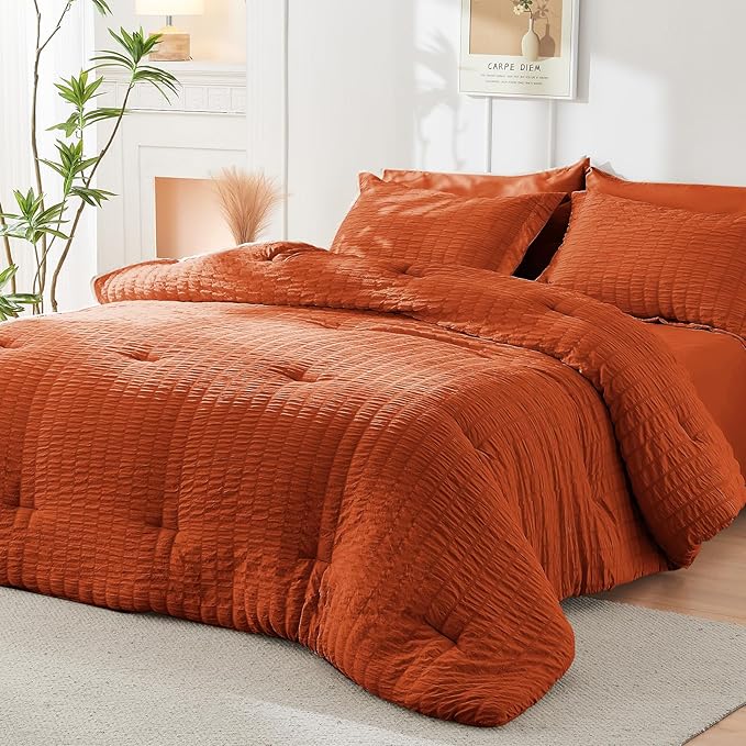 HYMOKEGE Burnt Orange Queen Comforter Set Seersucker 7 Pieces, All Season Luxury Bed in a Bag for Bedroom, Bedding Set with Comforters, Sheets, Pillowcases & Shams