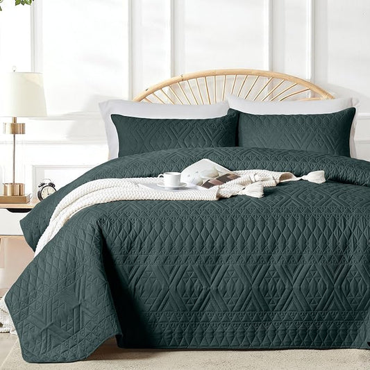 akkialla Twin Size Quilt Bedding Set,Forest Green Lightweight Microfiber Soft Bedspreads,Modern Style Geoetric Pattern Coverlet Set for All Seasons,2 Piece(1 Quilt,1Pillow Sham)
