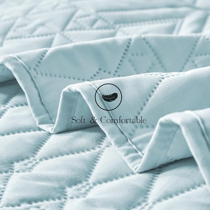 akkialla Full/Queen Size Quilt Bedding Set,Sky Blue Lightweight Microfiber Soft Bedspread,Modern Style Geoetric Pattern Coverlet Set for All Seasons,3 Piece(1 Quilt,2 Pillow Shams)