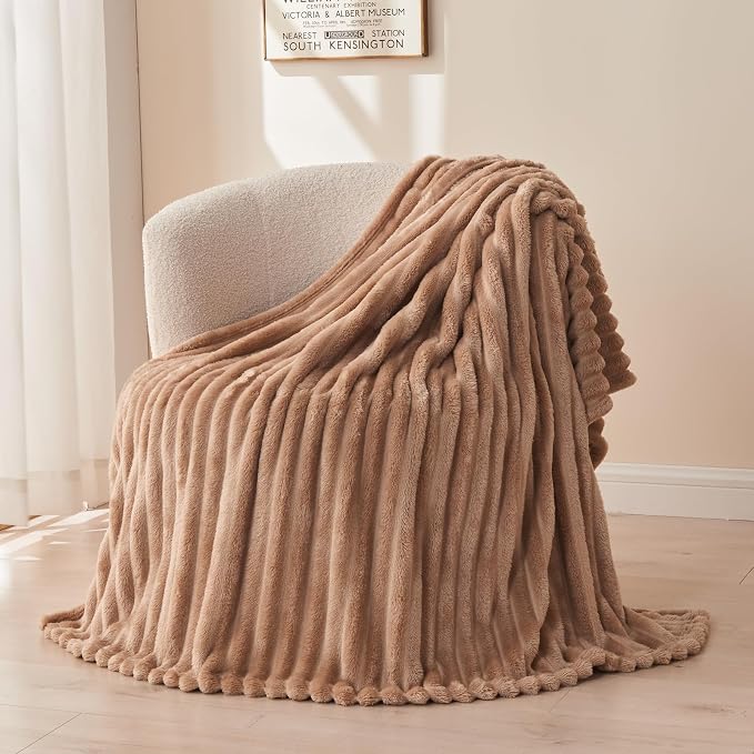 NEWCOSPLAY Fleece Ribbed Cozy King Blanket for Couch, Taupe, 90"x110" | Premium Silky Flannel Blanket, Soft Lightweight Fluffy Throw Blanket for Bed Sofa Decor, Gift for All Season Use