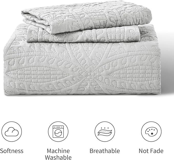 Love's cabin King Size Quilt Bedding Set Light Grey Bedspreads - Bed Summer Lightweight Bedspread Comforter - Coin Pattern Bedding Coverlet for All Season - 3 Pieces (1 Quilt, 2 Pillow Shams)