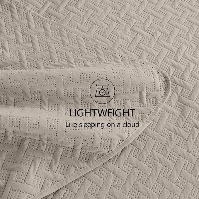 FLYMME Quilts King Size,Lightweight Taupe Bedspreads,Basket Weave Pattern,Ultra Soft Microfiber Bed Coverlet 3 Pieces for All-Seasons (1 Quilt,2 Pillow Shams)